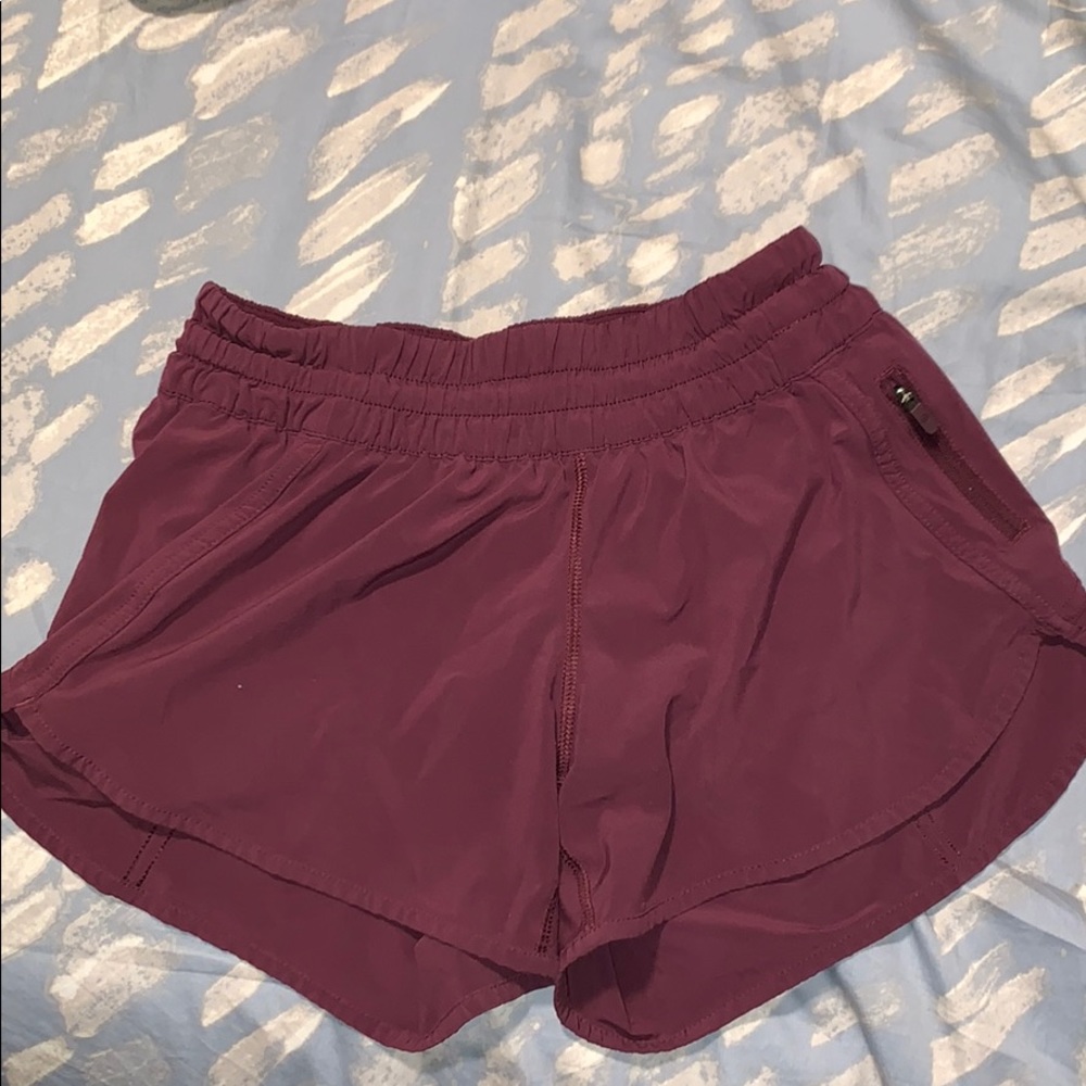 Lululemon tracker Shorts 3.5” inseam